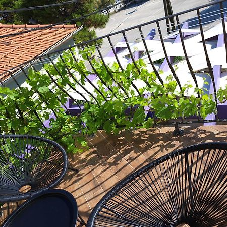 Apartamento Jardin Kapetanova Kuca Veli Iž Exterior foto