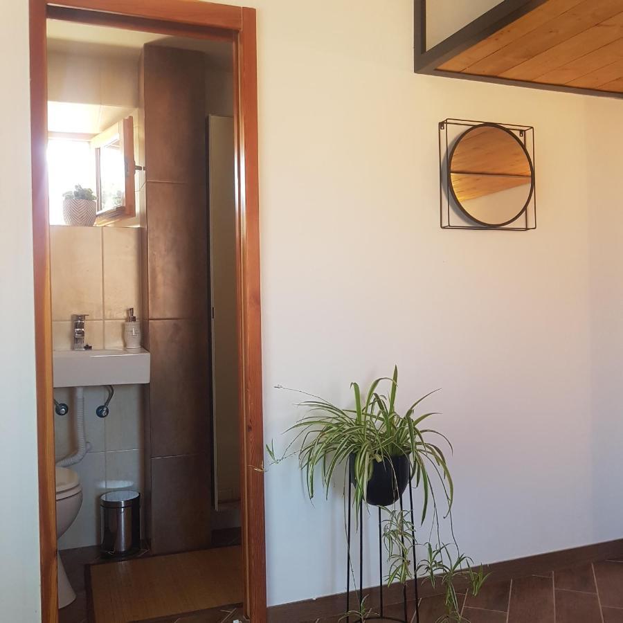 Apartamento Jardin Kapetanova Kuca Veli Iž Exterior foto