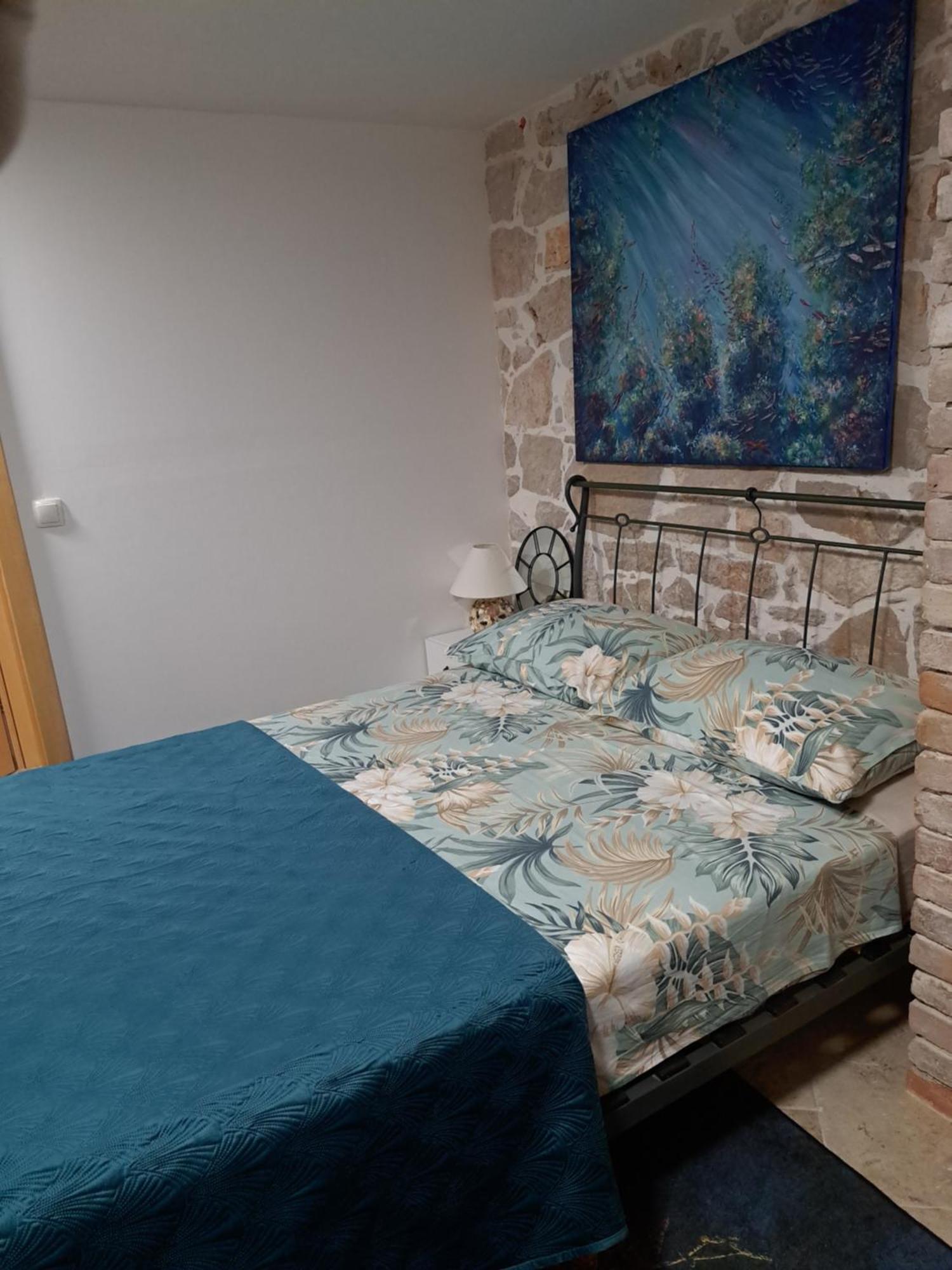 Apartamento Jardin Kapetanova Kuca Veli Iž Exterior foto